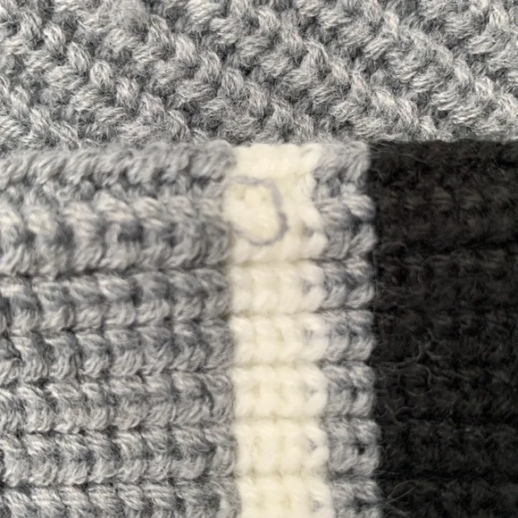 SHEIN Mock Neck Cropped Sweater - Picture 5 of 6